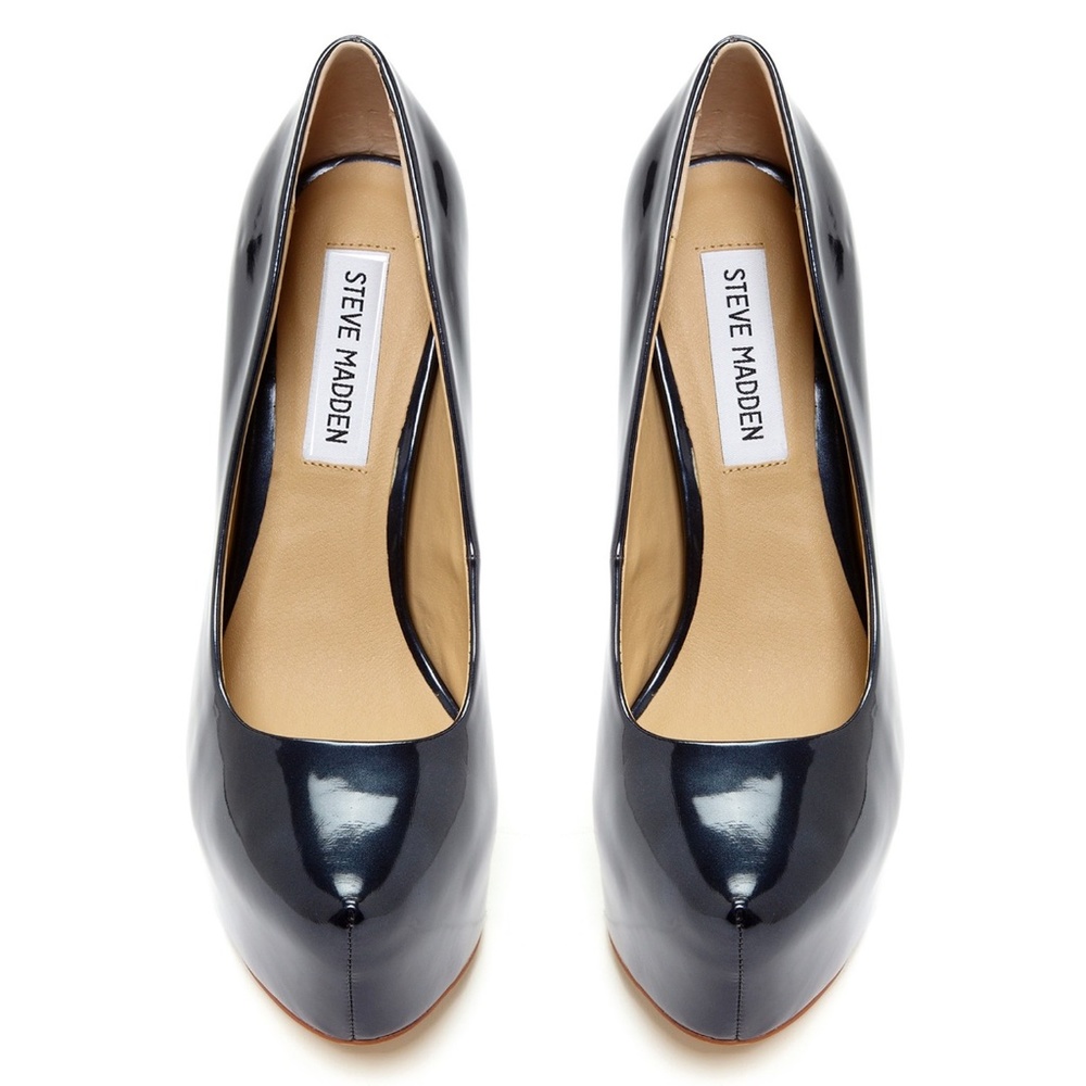 STEVE MADDEN BLK PATENT DEJAVU PLATFORM STILETTOS - Picture 3 of 6